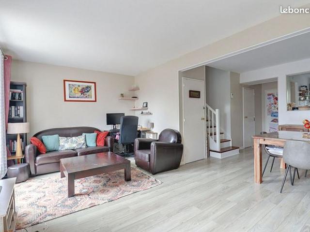 Maison vente à Rambouillet, Le Mesnil-saint-denis