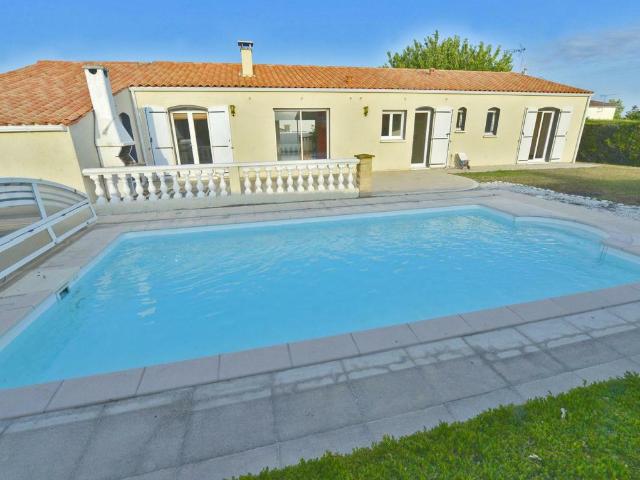 Maison vente à Saintes, Semussac