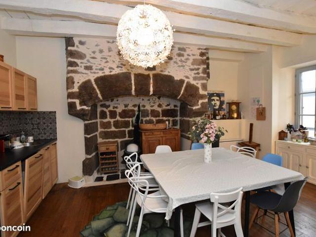 Maison vente à Mauriac, Anglards-de-salers