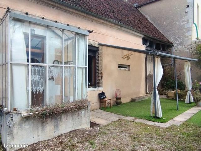 Maison vente à Auxerre, Seignelay