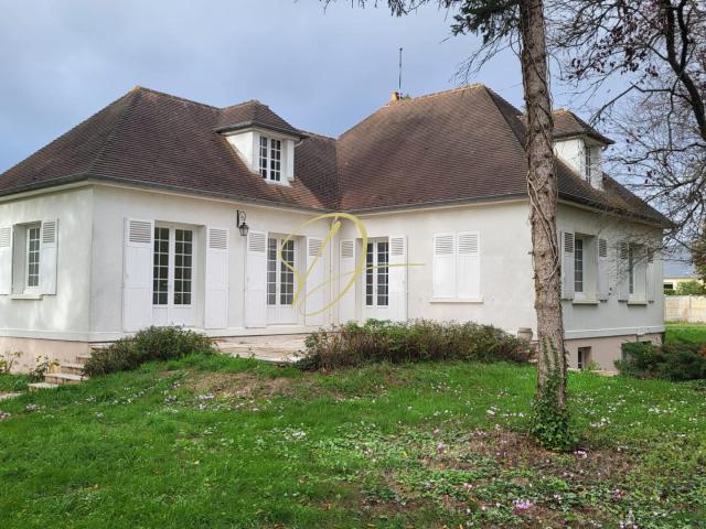 Maison location à Houx, Eure-et-Loir