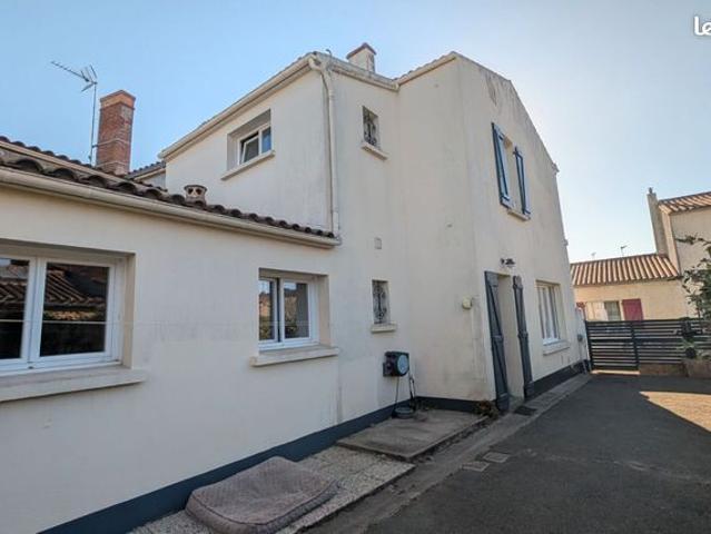 Maison vente à Fontenay-le-Comte, Saint-michel-en-l'herm
