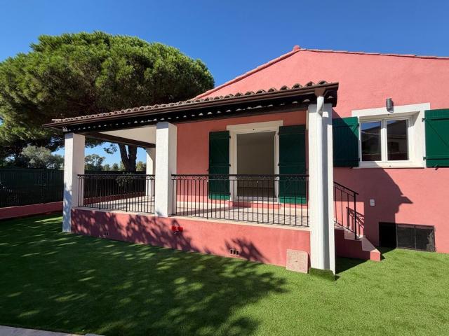 Maison location à Arrondissement de Draguignan, Fréjus