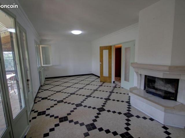 Maison vente à Orléans, Ormes
