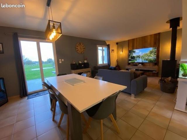 Maison vente à Saintes, Gémozac