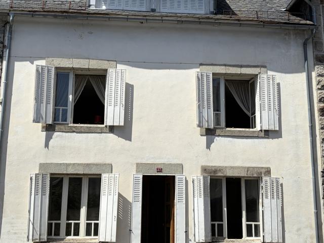 Maison vente à Saint-Flour, Auvergne-Rhône-Alpes