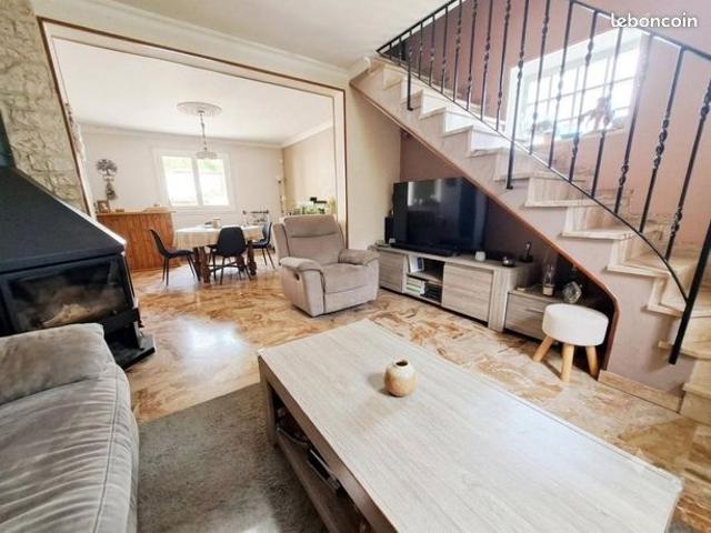 Maison vente à Étampes, Guillerval