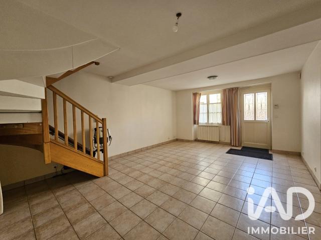 Maison vente à Villeneuve-sur-Yonne, Yonne