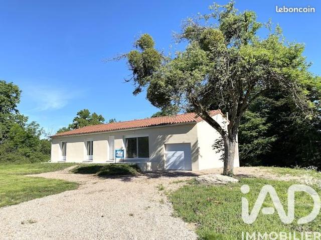 Maison vente à Ambert, Job