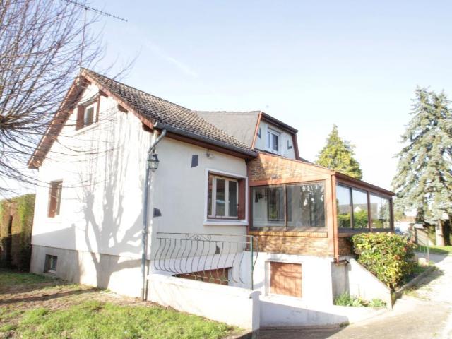Maison vente à Orléans, Ormes
