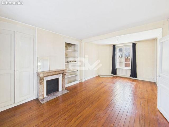 Maison vente à Reims, Fismes