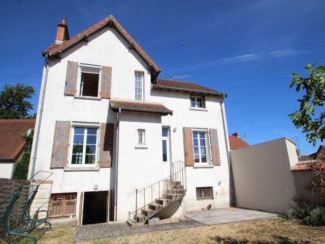 Maison vente à Montplaisir, Diou
