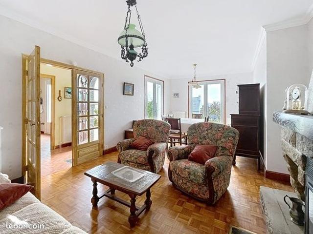 Maison vente à Châteaulin, Bretagne