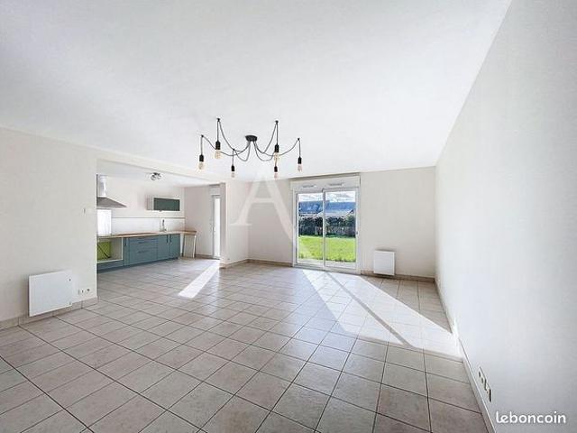 Maison vente à Angers, Briollay