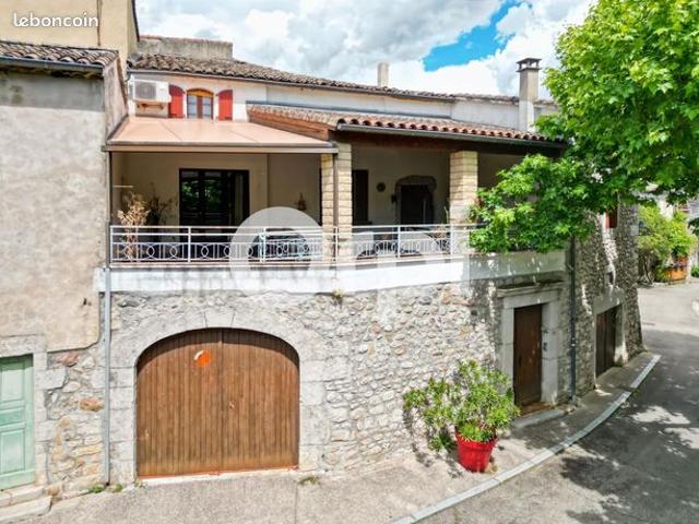 Maison vente à Largentière, Vogüé