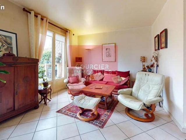 Maison vente à Rambouillet, Le Mesnil-saint-denis