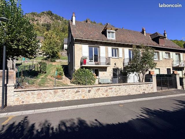 Maison vente à Vic-sur-Cère, Cantal