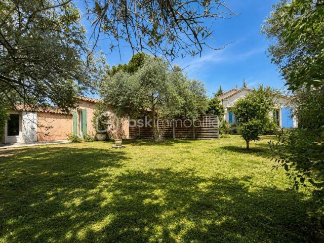 Maison vente à Apt, Saint-saturnin-lès-apt