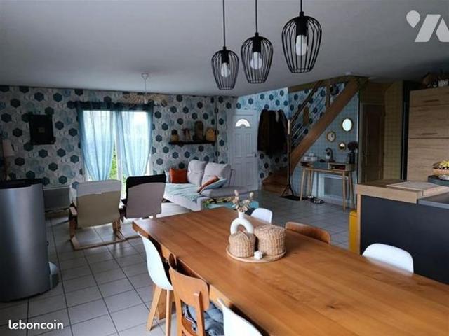 Maison vente à Coutances, Cerisy-la-salle