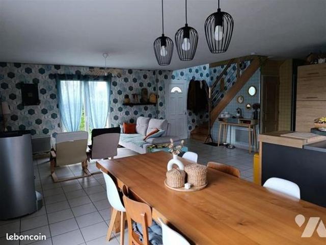 Maison vente à Coutances, Cerisy-la-salle