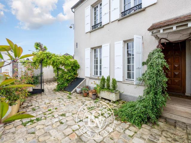 Maison vente à Fontainebleau, Avon