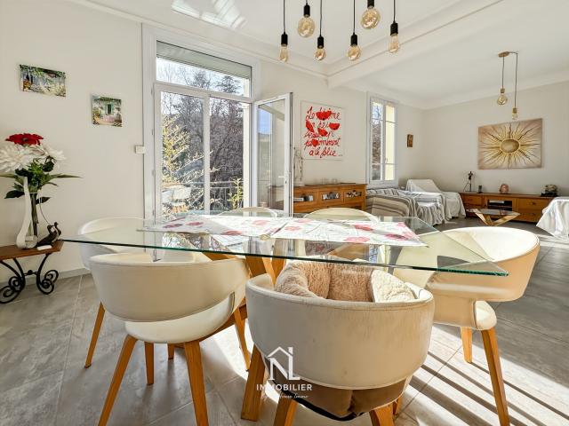 Maison vente à Arrondissement de Toulon, Collobrières