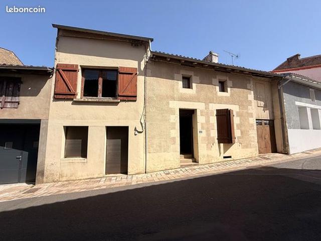 Maison vente à Montmorillon, Saint-maurice-la-clouère