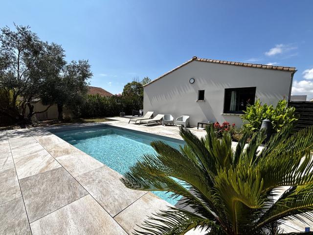 Maison vente à Saintes, Médis