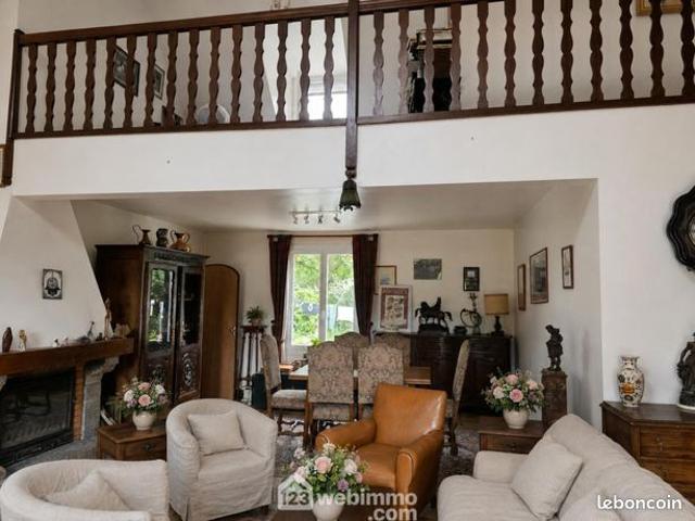 Maison vente à Ploëzal, Côtes-d'Armor
