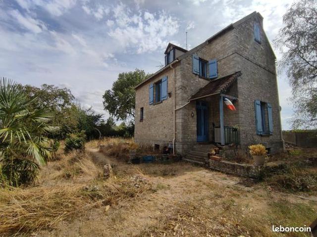 Maison vente à Fontainebleau, Poligny