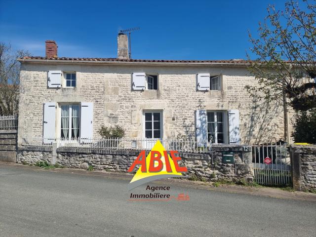 Maison vente à Le Bourg de Lesson, Benet