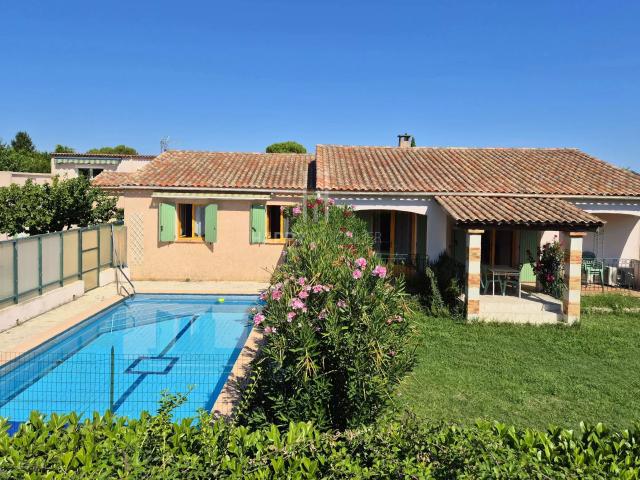 Maison vente à Lotissement la Garenne, Mollégès