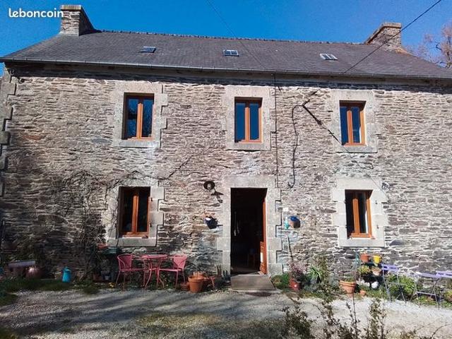 Maison vente à Guingamp, Bretagne