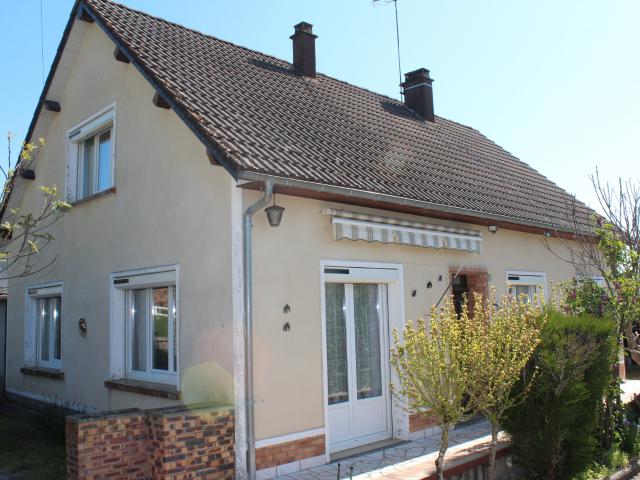 Maison vente à Nevers, Saint-léger-des-vignes