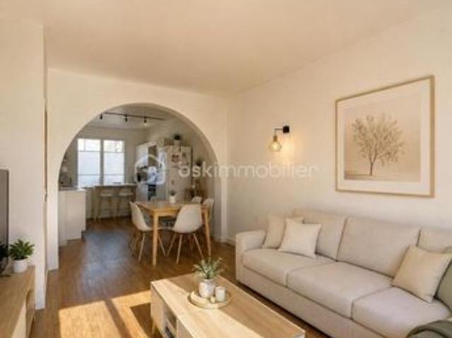 Maison vente à Versailles, Trappes