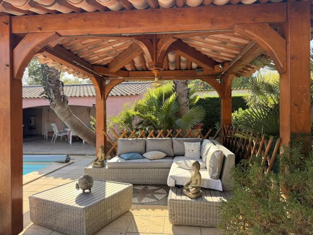 Maison vente à Arrondissement de Toulon, La Londe-les-maures