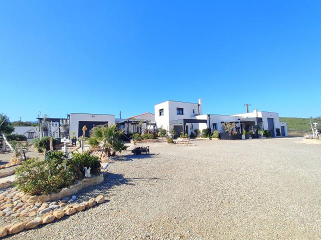 Maison vente à Narbonne, Treilles