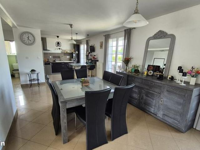 Maison vente à La Flèche, Guécélard