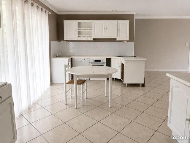 Maison vente à Ussel, Saint-exupéry-les-roches