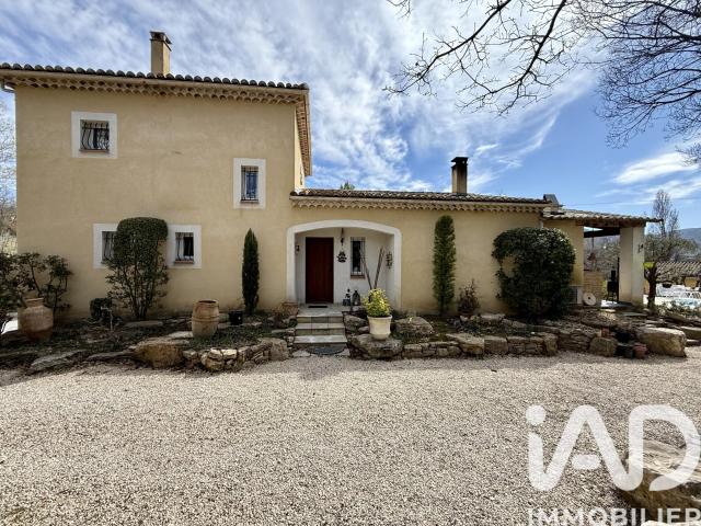 Maison vente à Carpentras, Crestet