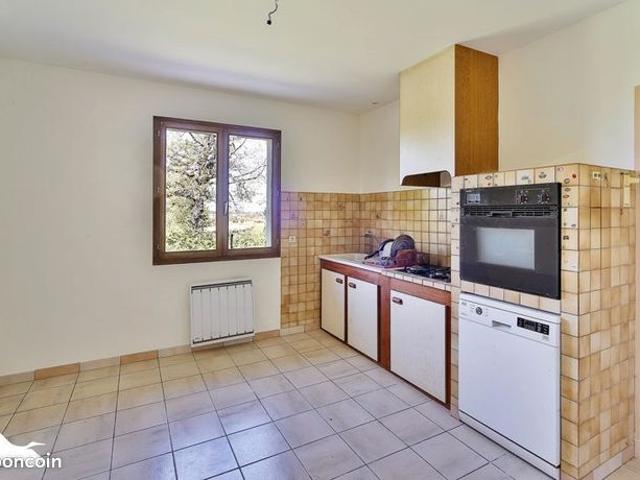 Maison vente à Castres, Giroussens