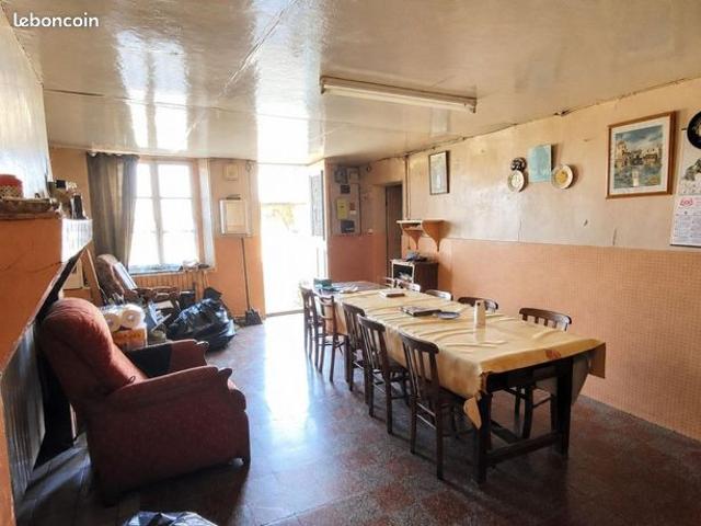 Maison vente à Château-Thierry, Vendières