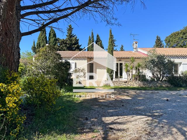 Maison vente à Nîmes, Les Angles