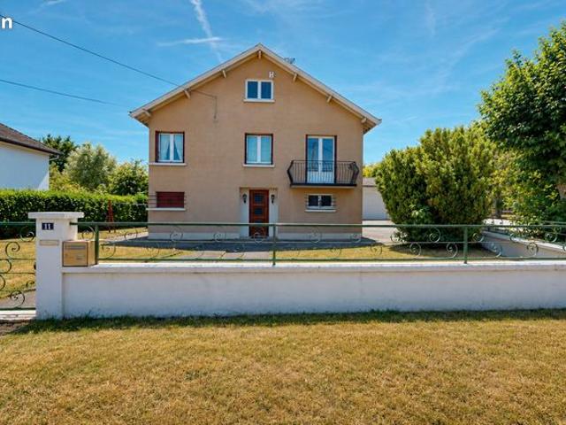 Maison vente à Louhans-Châteaurenaud, Louhans