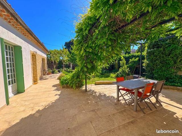 Maison vente à Aix-en-Provence, Alleins
