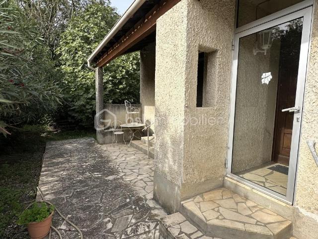 Maison vente à Nîmes, Montfrin