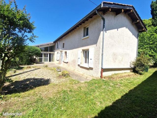 Maison vente à Vienne, Ville-sous-anjou