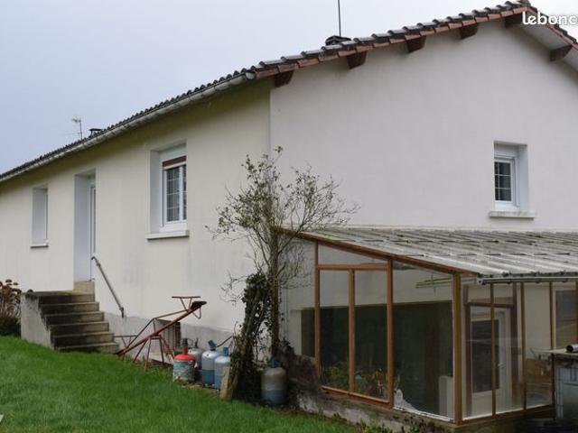 Maison vente à Le Blanc, Ruffec