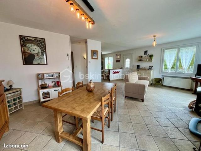 Maison vente à La Tour-du-Pin, Doissin