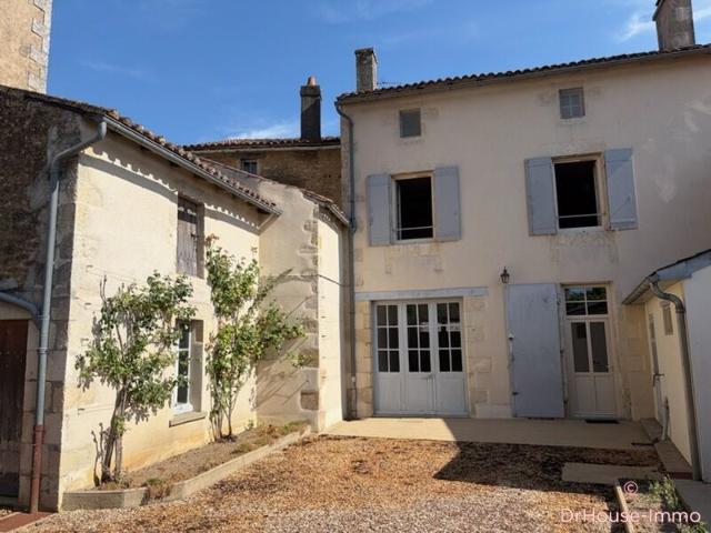 Maison vente à Gençay, Vienne